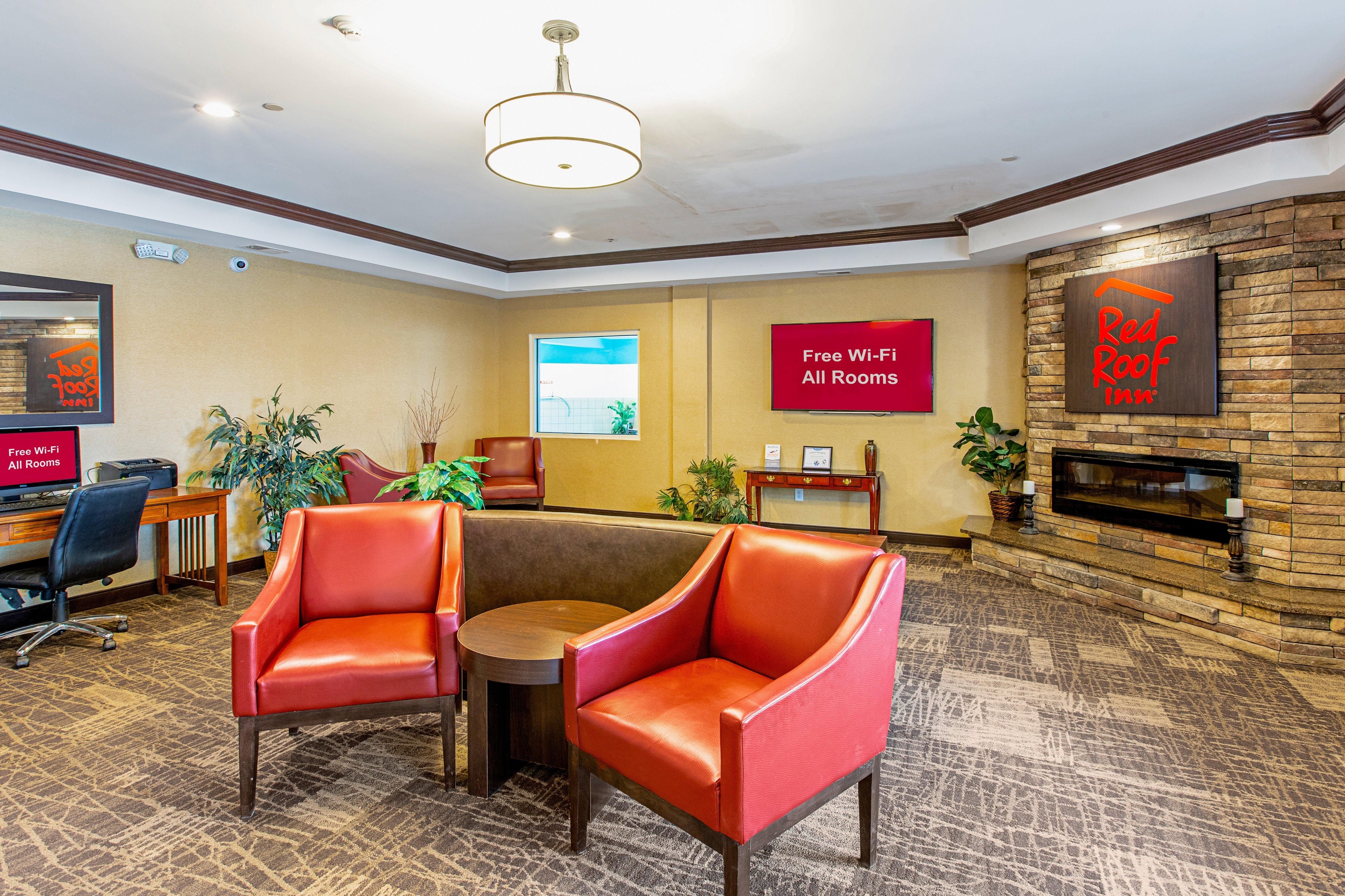 Red Roof Inn & Suites Omaha - Council Bluffs Esterno foto